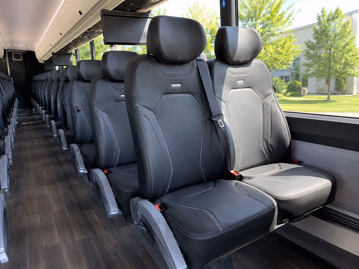 palmbaycharterbuscompany com is ready to help with every palm bay field trip all year long